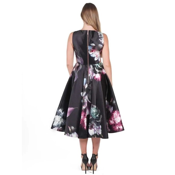 Ted Baker Lulae Dress with cutouts. - Picture 2 of 9